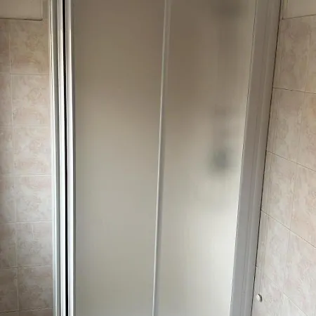 Comodita A Due Passi Dal Centro Di Апартаменты *