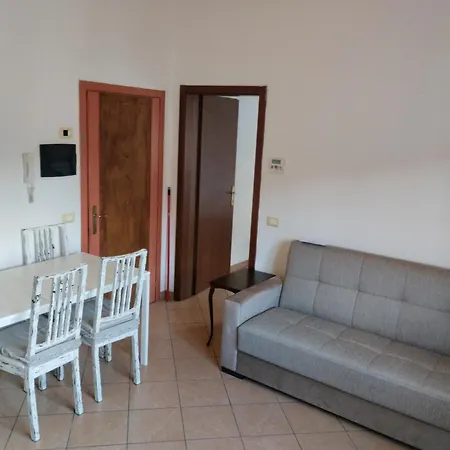 Comodita A Due Passi Dal Centro Di Lejlighed Verbania